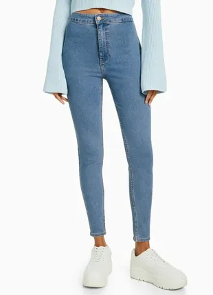 Джинси bershka
