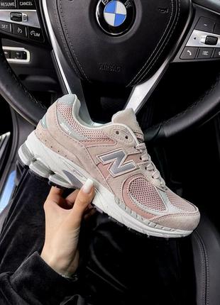 Прекрасные женские кроссовки new balance 2002r pink пудровые розовые1 фото