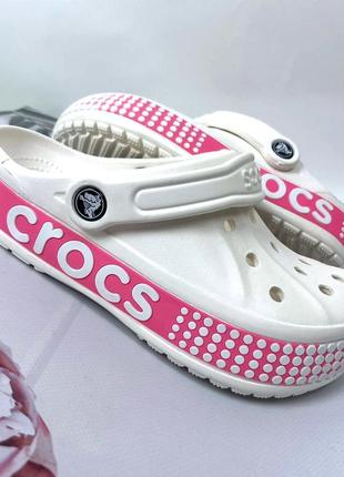 Женские кроксы сабо crocs bayaband logo motion white original1 фото