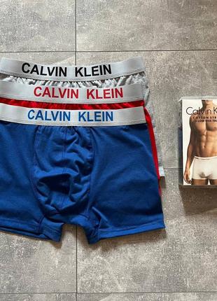 Комплект трусы боксерки calvin klein 3 штуки з коробкою