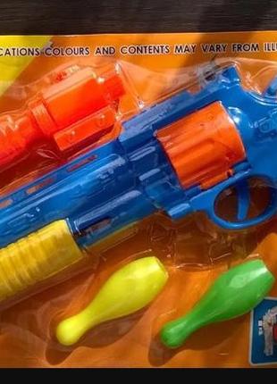Пістолет револьвер на кульках та мішені кеглі дитяча зброя набір