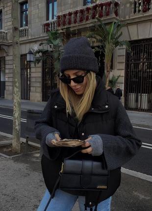 Легкий чорний жилет пуфер zara