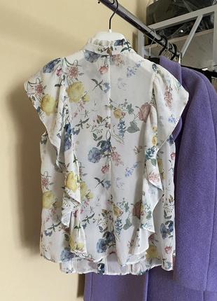 Летняя шифоновая блузка в цветы only летняя блузка в звеньев3 фото