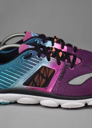 Brooks JCKT 4 кросівки бігові для бігу. оригінал. 42.5 р./27.5 см.