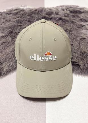 Нова оригінальна нейлонова кепка ellesse з вишитим лого one size