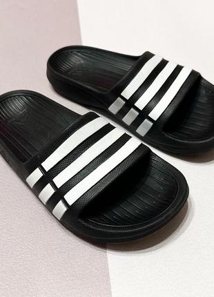 Шлепки adidas adilette 35 размер3 фото