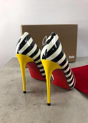 Туфли лодочки christian louboutin so kate в полоску2 фото