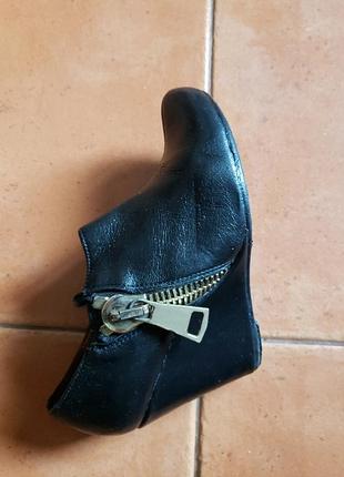 Жіночі ботильони шкіряні 37 розміру