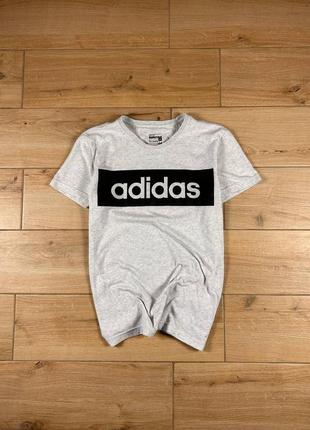 Футболка от adidas, оригинальная.1 фото