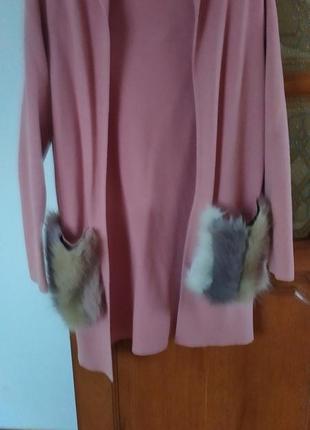 Стильний кардинан