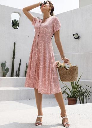 Нежно-розовое платье в цветочек s