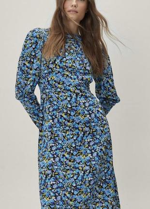 Платье с длинным рукавом m