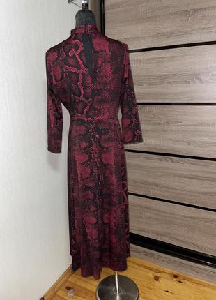 Красивое длинное платье холодное вискоза змеиный принт 🎉4 фото