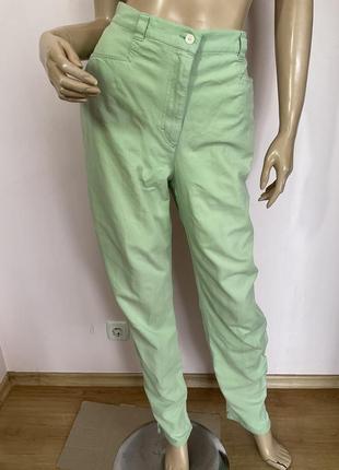 Салатовые обеденные хлопковые брюки/m/brend brax