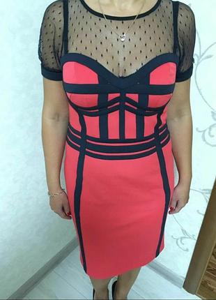 Шикарное платье 46-48 р.