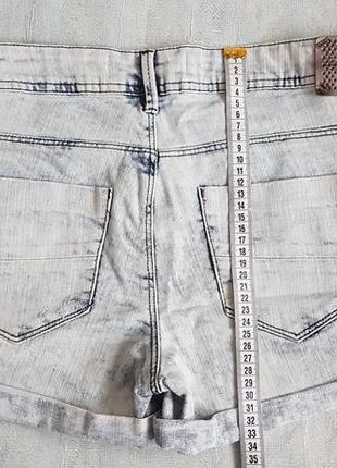 Классные джинсовые шорты bershka с бисером, камнями и потертостями2 фото