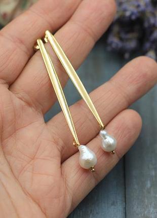Длинные серьги с барочным жемчугом
