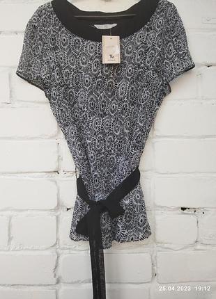 Кофта фирмы tu, страна изготовитель шри-ланка