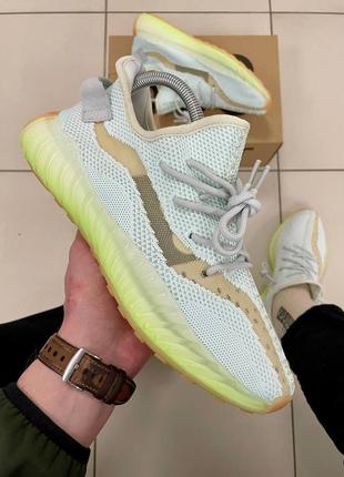 Летние кроссовки adidas yeezy boost 350 v2