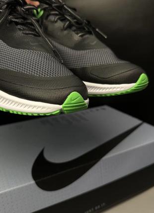 Кросівки nike quest 3 shield3 фото