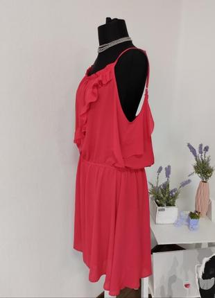 Стильное красное платье трапеция с напуском3 фото
