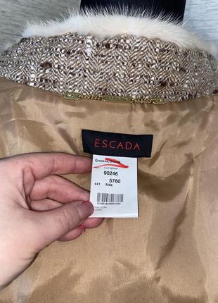 Жилетка escada з оздобленням норки6 фото