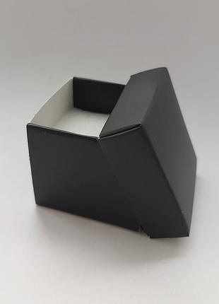 Коробочка подарочная 4х4см для украшений черная