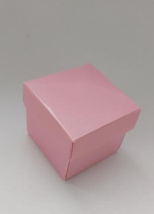 Коробочка подарункова  4х4см для прикрас рожева2 фото