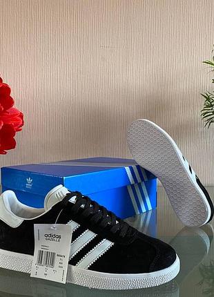Кроссовки adidas Graphic gazelle (черно-белые)