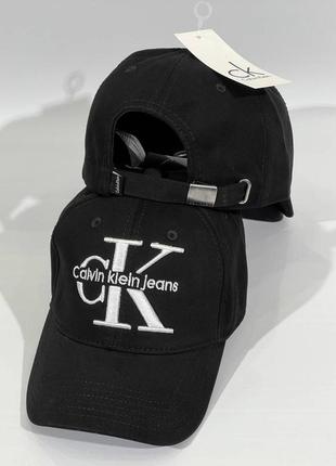 Кепка черная женская в стиле calvin klein  бейсболка кельвин кляйн