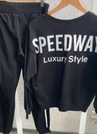 Стильный качественный брендовый костюм,высокое качество, турция.