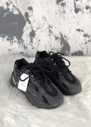 Женские кроссовки adidas x kanye west yeezy 700 v2 black.1 фото