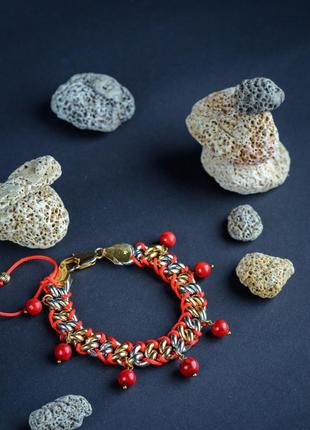 Дизайнерский браслет с натуральным кораллом в позолоте "ягодки"🍒3 фото