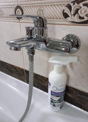 Универсальный гель для чистки ванной комнаты