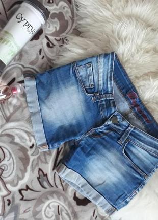 Стильні шортики dsquared р. 25 xs