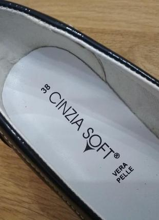 Мега зручні шкіряні туфлі cinzia soft італія 38-39р5 фото