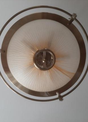 Світильник, люстра