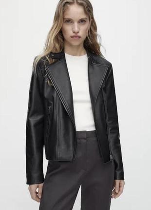 Шкіряна куртка унісекс косуха кожанка massimo dutti косуха с мужского плеча