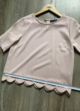 New look 10 s светлая розовая пудровая блуза фигурный низ коротенький рукав5 фото