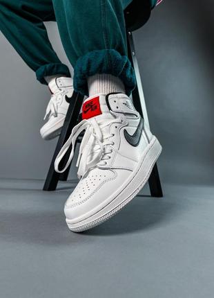 Кроссовки nike air jordan 1 retro white black red