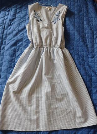 Сарафан с вышивкой