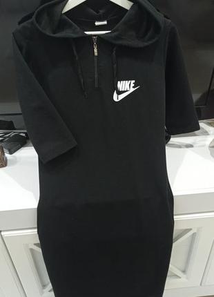 Платье nike