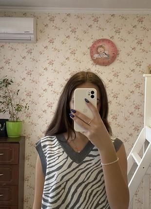 Безрукавка