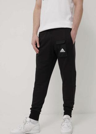 Трикотажні штани брюки adidas essentials brandlove he1776