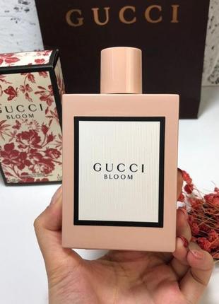 Духи gucci bloom парфюмированная вода 100 ml гуще блум женский парфюм аромат гуси блум