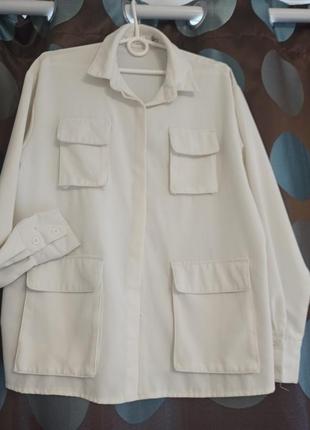 Рубашка - пиджак из плотной костюмной ткани.,ее пояс.3 фото