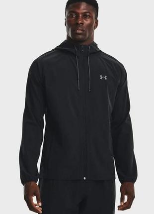 Чоловіча чорна вітровка ua stretch woven windbreaker under armour