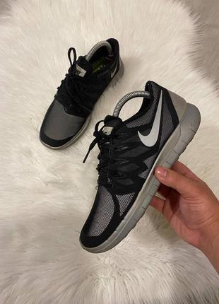Чоловічі кросівки nike red run