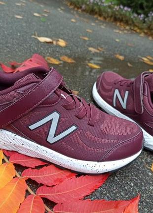 Нові літні кросівки new balance 519