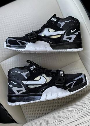 Кросівки
nike air trainer 1 utility